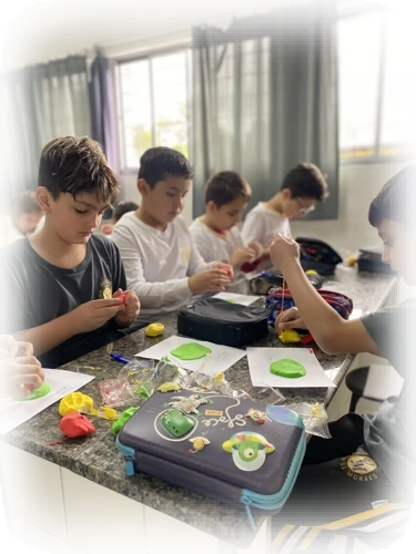 Ensino Fundamental no Colégio Vinícius de Moraes